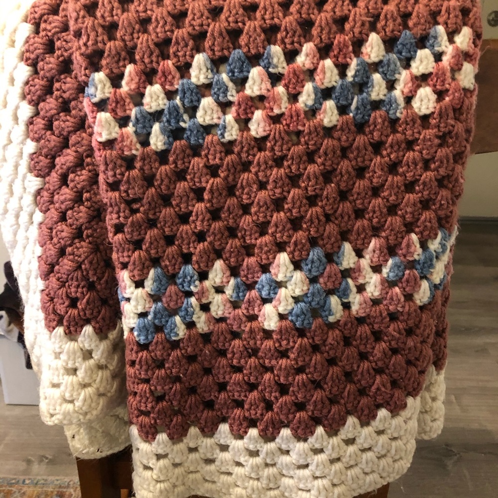 Vintage handmade Afghan throw blanket